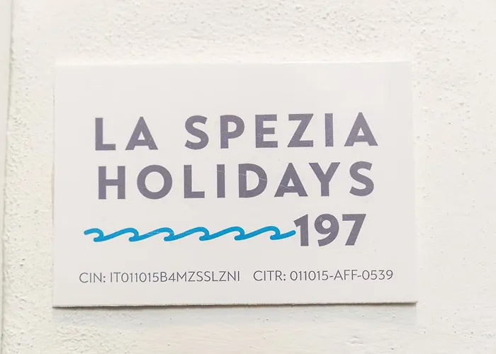 Holidays 197 Penzion La Spezia
